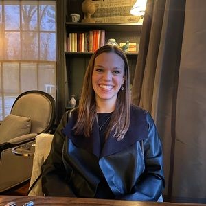 Meet your Posher, Ali